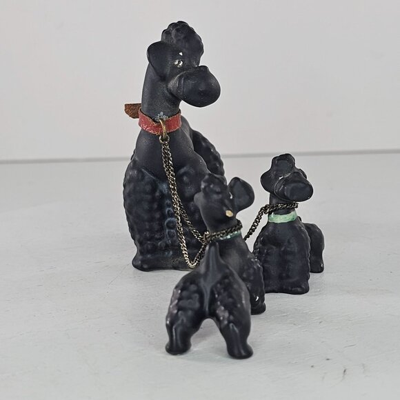 Vintage Early Goebel Pre Hummel Black Poodle Family Figurines Chain Leash Set - Picture 3 of 11